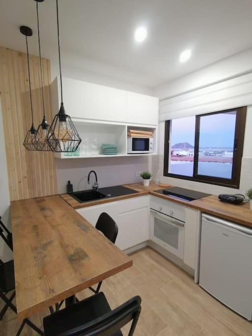 Apartamento Con Vistas Al Mar En El Centro De 科拉雷侯 外观 照片